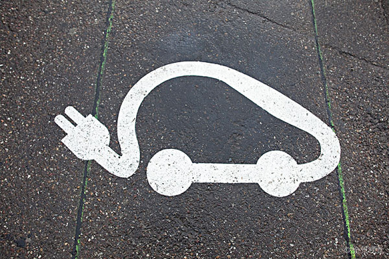 将来电动汽车成年人免费看片技术专利竞争猛烈